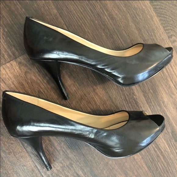 Black Nine West Heels - Picture 4 of 5